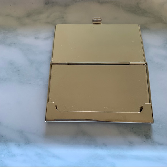 Card holder - Picture 3 of 4